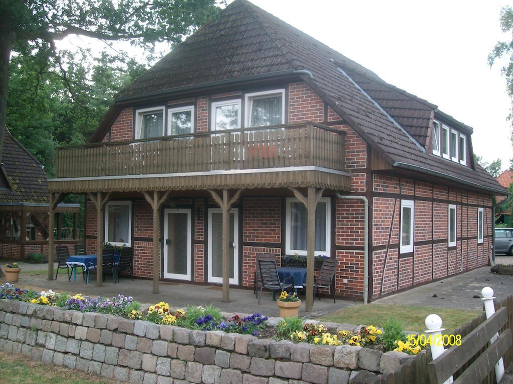 Ferien Und Gaestehaus Harms Neuenkirchen  Room photo